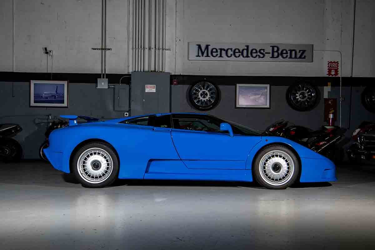 オークションに登場予定の1993年式ブガッティ「EB110GT」Jorge Guasso(c)2026 Courtesy of RM Sotheby's