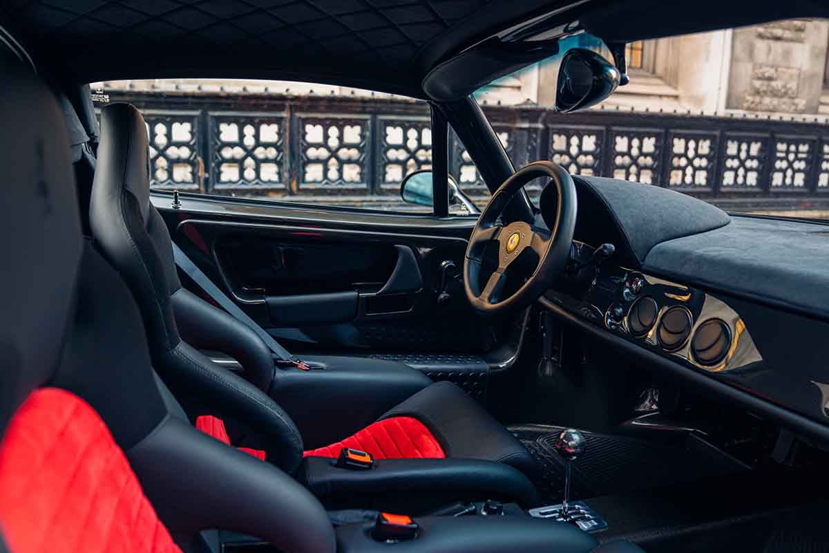 オークションに出品予定の1996年式フェラーリ「F50」Alex Penfold(c)2026 Courtesy of RM Sotheby's