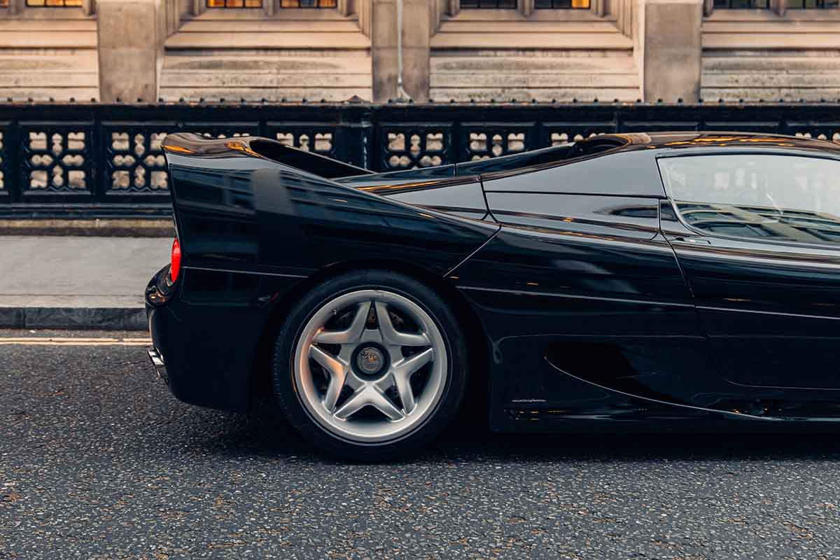 オークションに出品予定の1996年式フェラーリ「F50」Alex Penfold(c)2026 Courtesy of RM Sotheby's