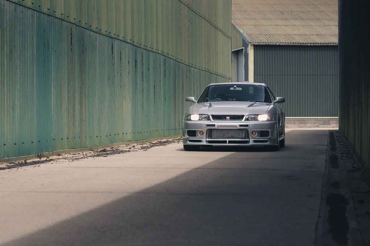 オークションに出品予定の1996年式日産「ニスモ400R」(c)2026 BROAD ARROW Auctions