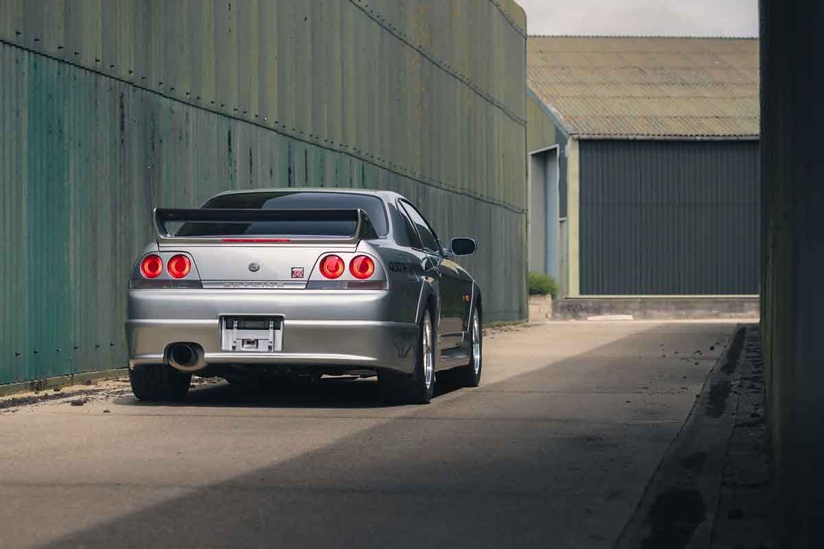 オークションに出品予定の1996年式日産「ニスモ400R」(c)2026 BROAD ARROW Auctions