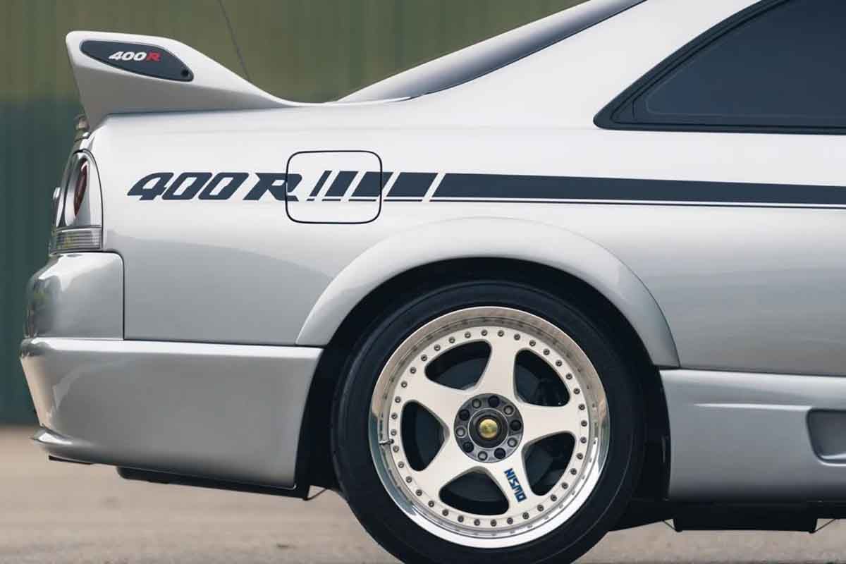 オークションに出品予定の1996年式日産「ニスモ400R」(c)2026 BROAD ARROW Auctions