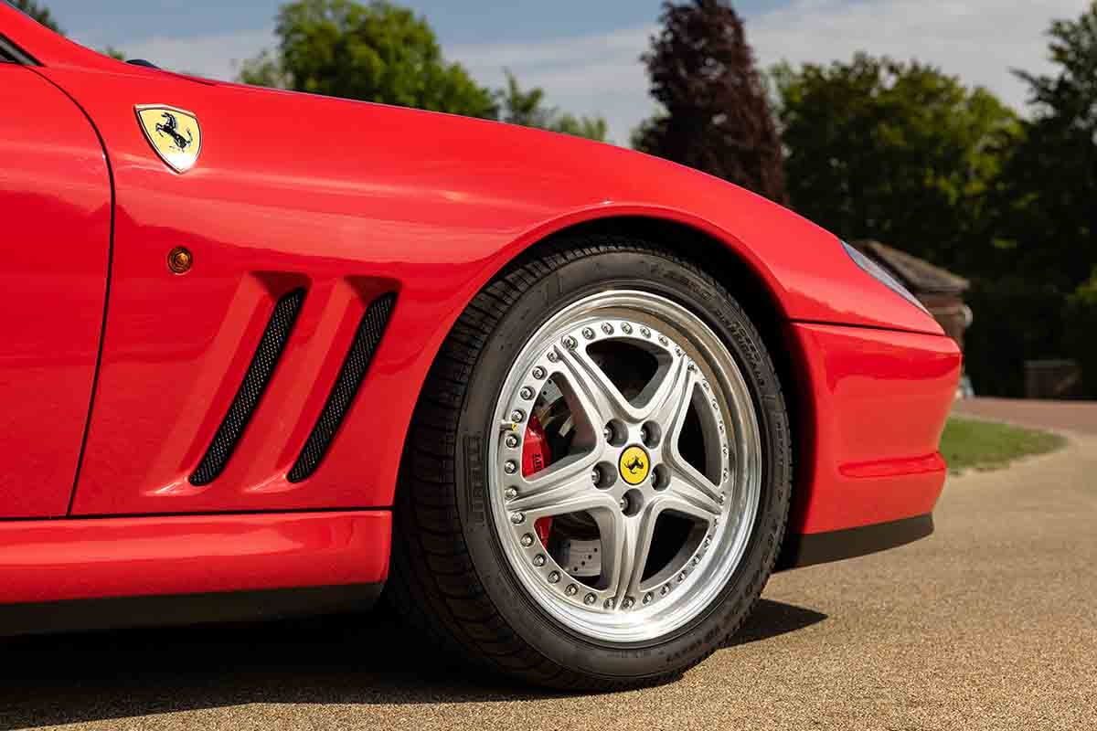 オークションに出品予定の2002年式「フェラーリ 550バルケッタ ピニンファリーナ」Tom Gidden(c)2026 Courtesy of RM Sotheby's