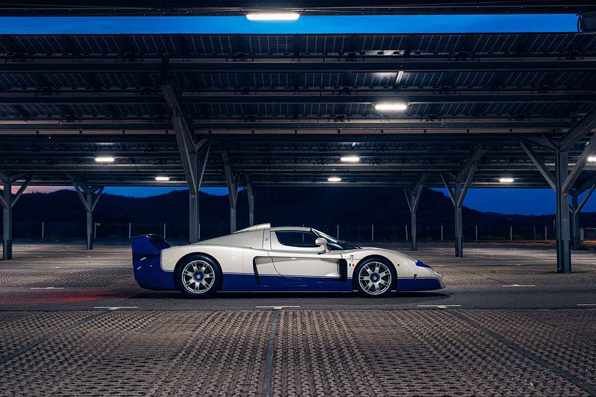 オークションに出品される2005年式マセラティ「MC12」Alex Penfold(c)2026 Courtesy of RM Sotheby's