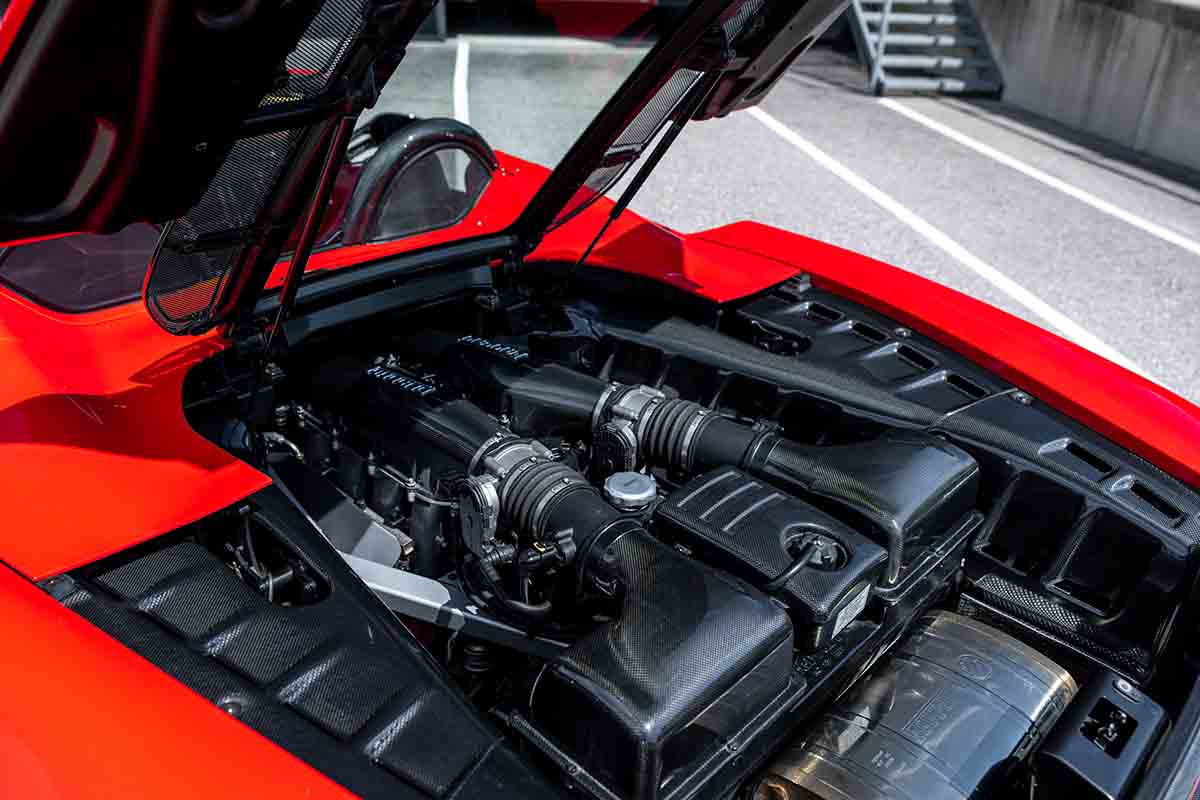 オークションに出品され落札された2009年式フェラーリ「スクーデリア・スパイダー 16M」David Dierlinger(c)2026 Courtesy of RM Sotheby's