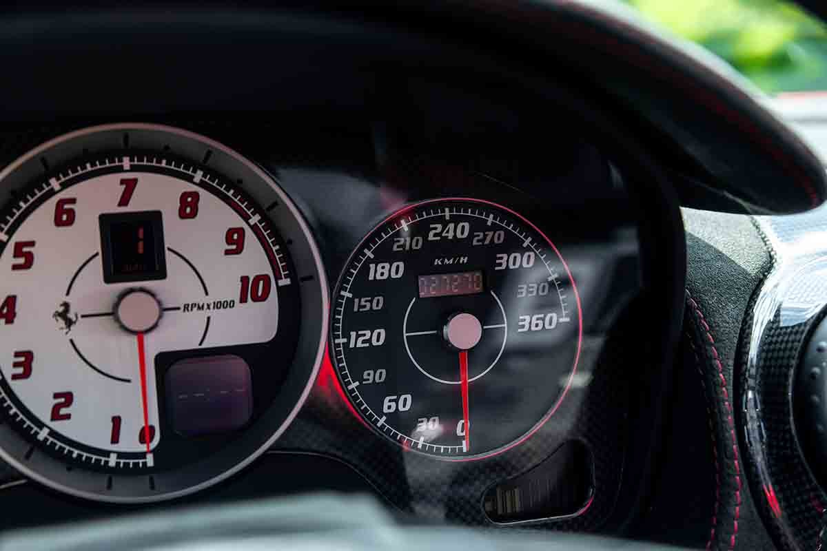 オークションに出品され落札された2009年式フェラーリ「スクーデリア・スパイダー 16M」David Dierlinger(c)2026 Courtesy of RM Sotheby's