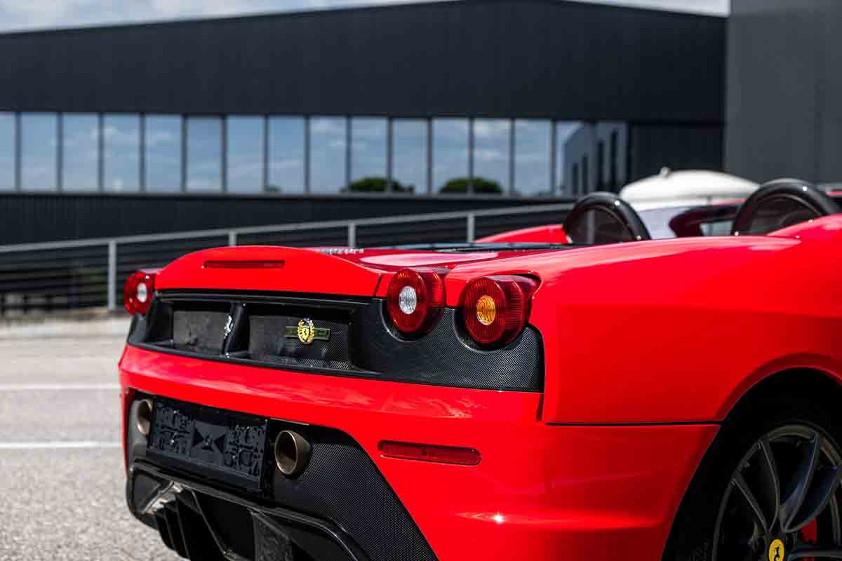 オークションに出品され落札された2009年式フェラーリ「スクーデリア・スパイダー 16M」David Dierlinger(c)2026 Courtesy of RM Sotheby's