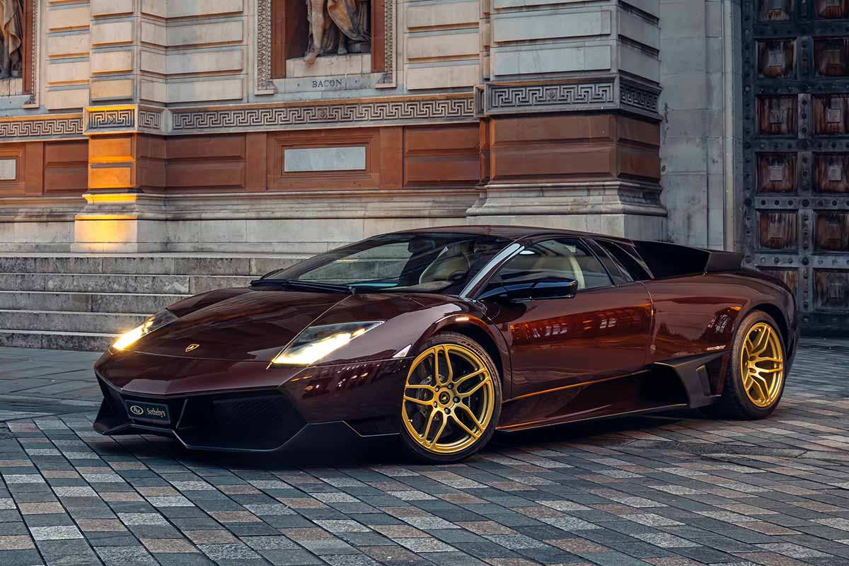 オークションに出品予定の2010年式ランボルギーニ「ムルシエラゴLP670−4 SV」Alex Penfold(c)2026 Courtesy of RM Sotheby's