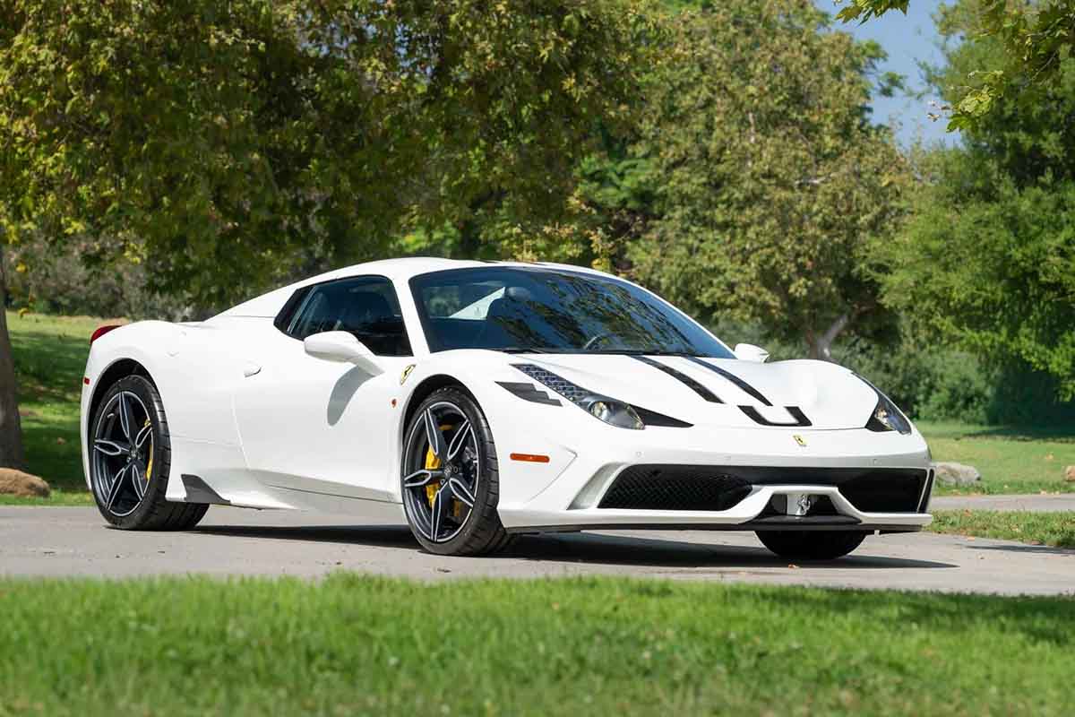オークションに出品予定の2015年式フェラーリ「458スペチアーレA」(c)2026 BROAD ARROW Auctions
