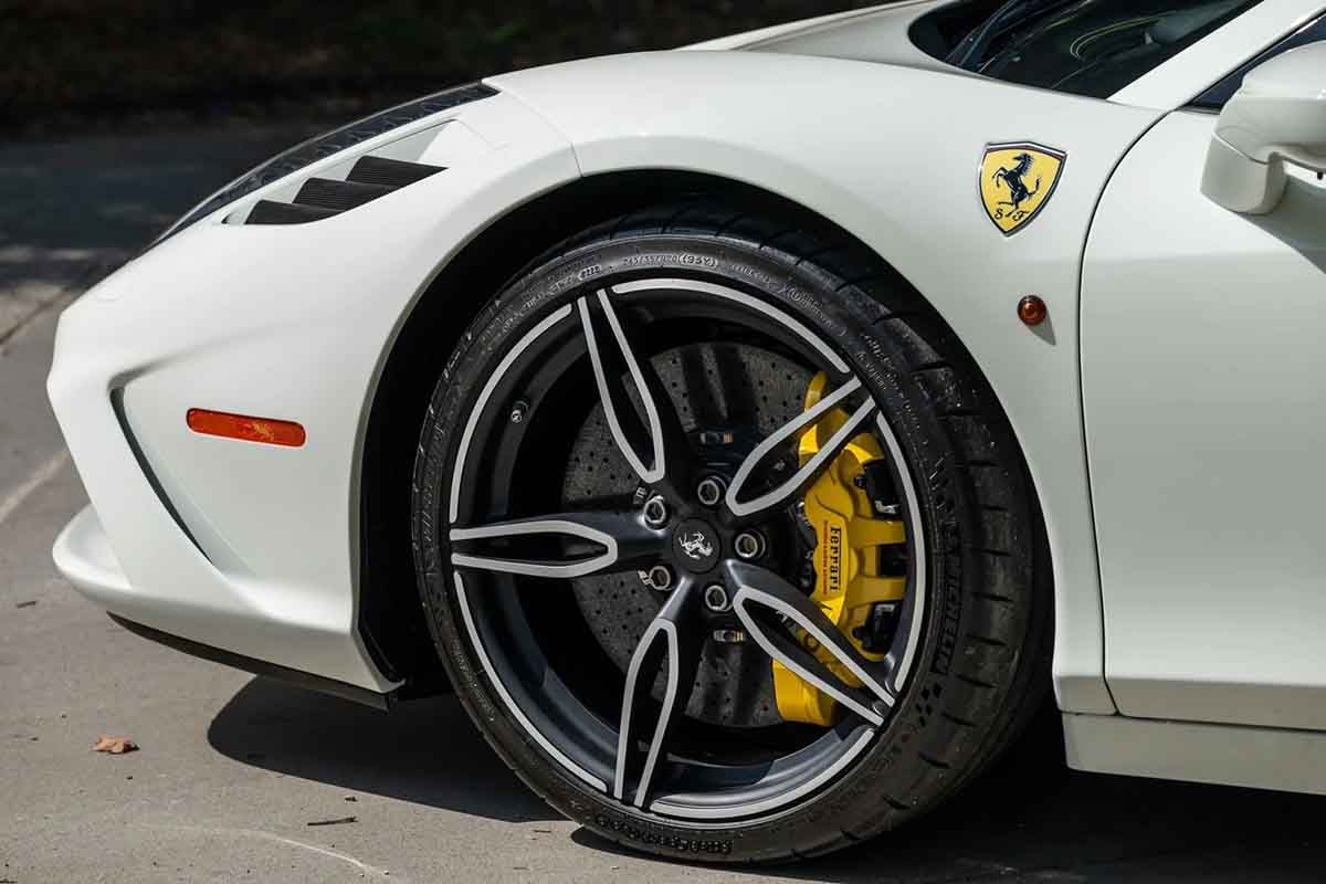 オークションに出品予定の2015年式フェラーリ「458スペチアーレA」(c)2026 BROAD ARROW Auctions