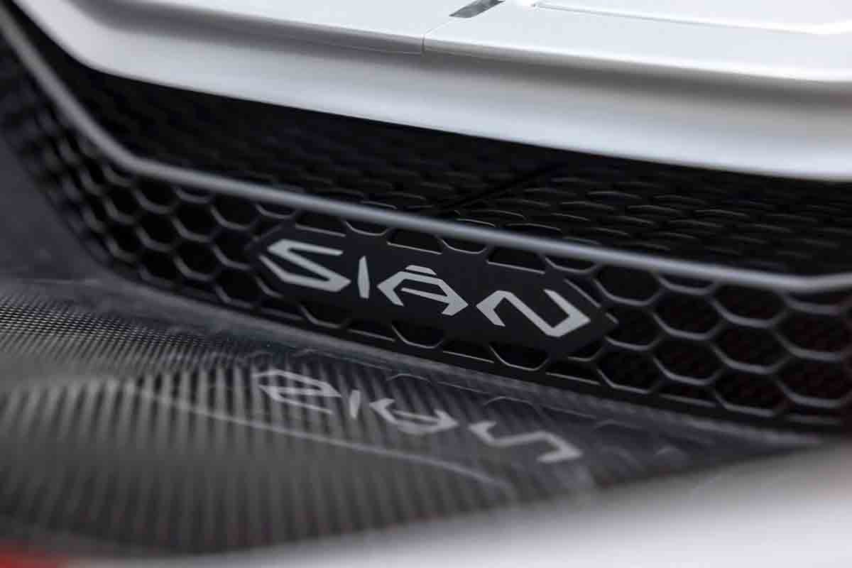 オークションに出品予定の2020年式ランボルギーニ「シアン FKP 37」(c)2026 BROAD ARROW Auctions