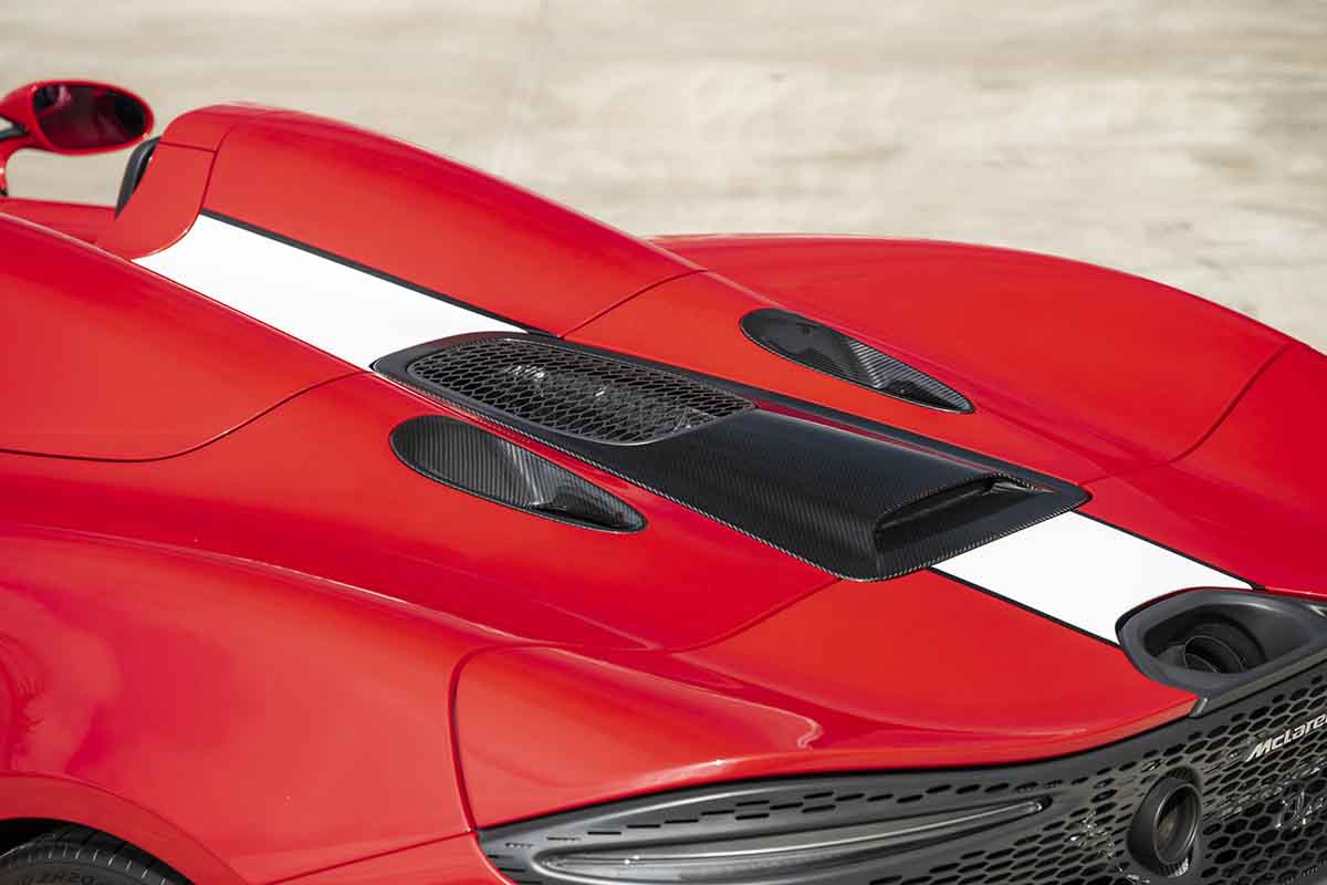 オークションに出品予定の2021年式マクラーレン「エルバ」Robin Adams(c)2026 Courtesy of RM Sotheby's