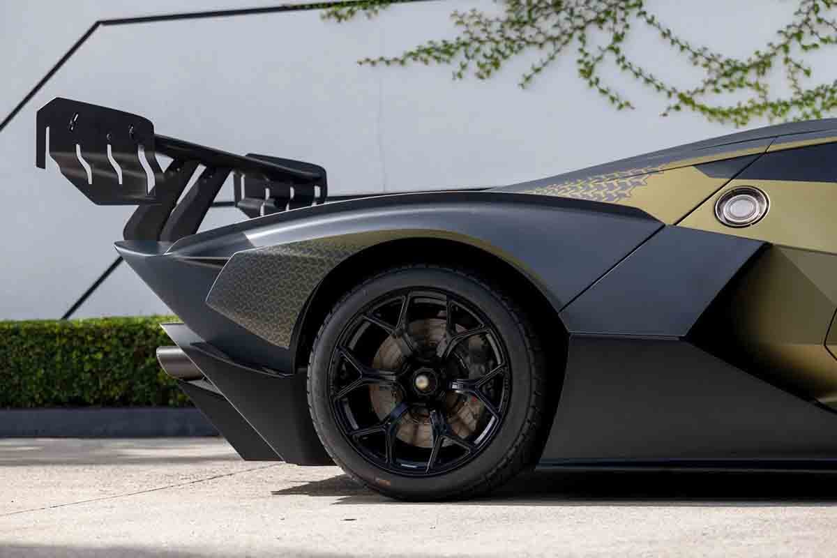 オークションに出品される予定の2021年式ランボルギーニ「エッセンツァSCV12」(c)2026 BROAD ARROW Auctions