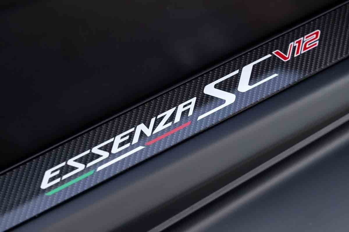 オークションに出品される予定の2021年式ランボルギーニ「エッセンツァSCV12」(c)2026 BROAD ARROW Auctions