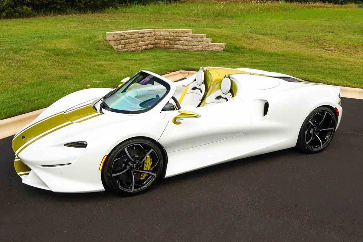 オークションに出品される予定の2021年式マクラーレン「エルバ」(c)2026 BROAD ARROW Auctions