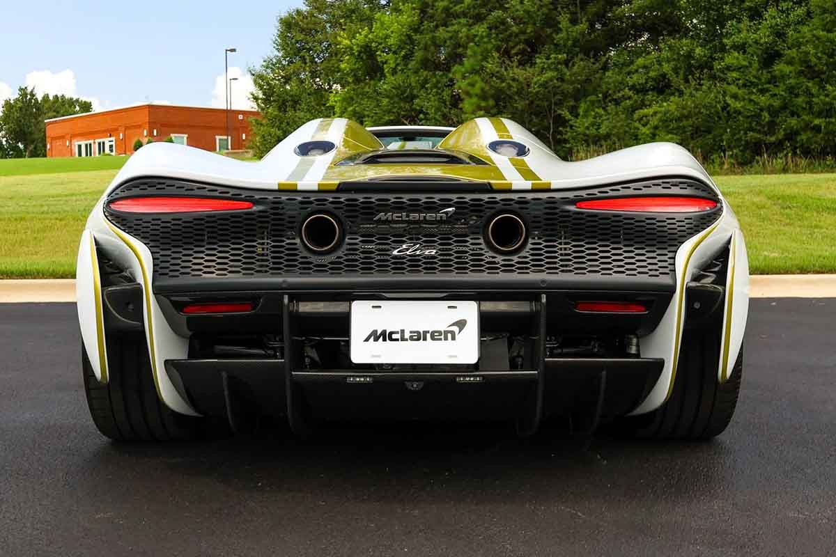 オークションに出品される予定の2021年式マクラーレン「エルバ」(c)2026 BROAD ARROW Auctions