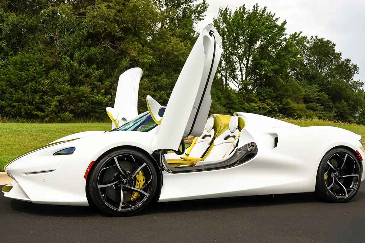 オークションに出品される予定の2021年式マクラーレン「エルバ」(c)2026 BROAD ARROW Auctions