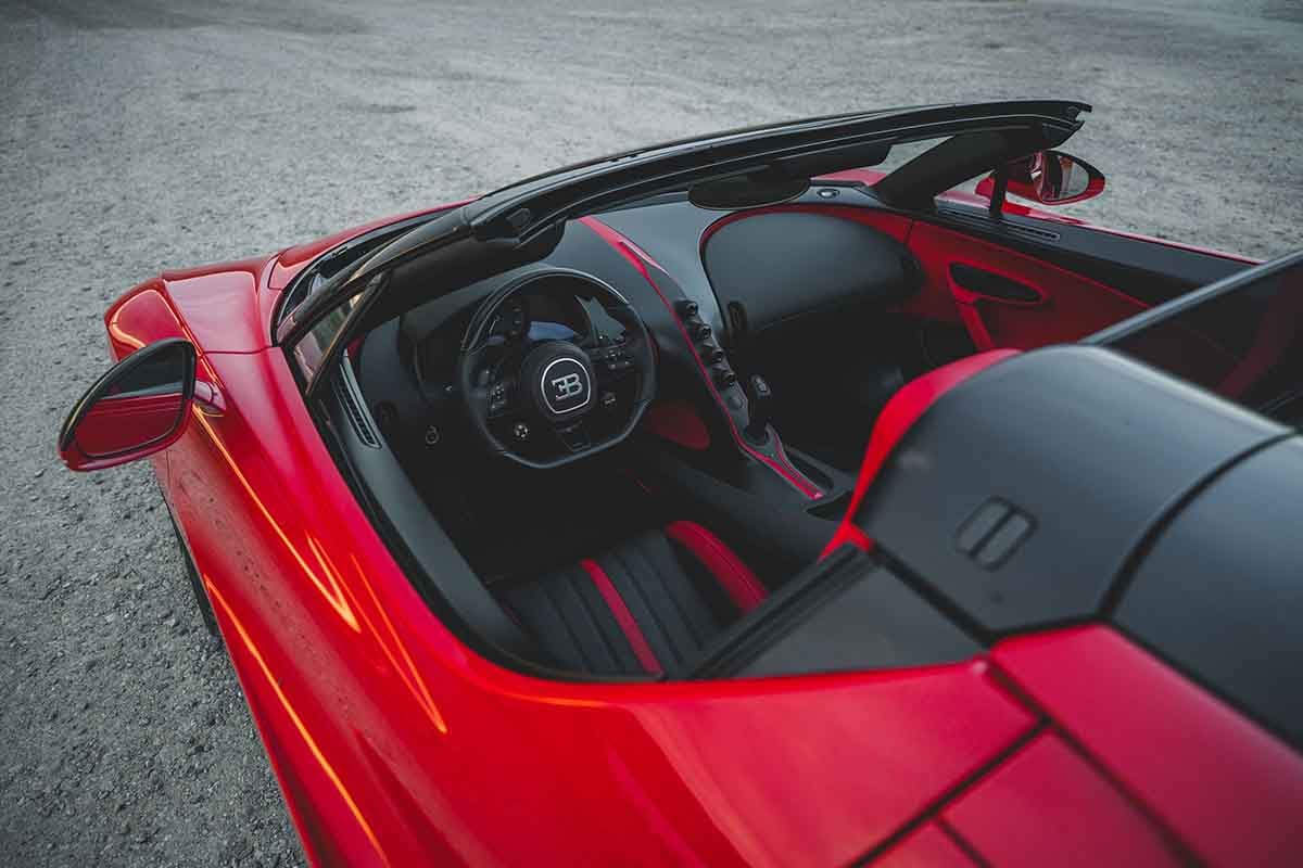 オークションに出品予定の2025年式ブガッティ「ミストラル」Darin Schnabel(c)2026 Courtesy of RM Sotheby's