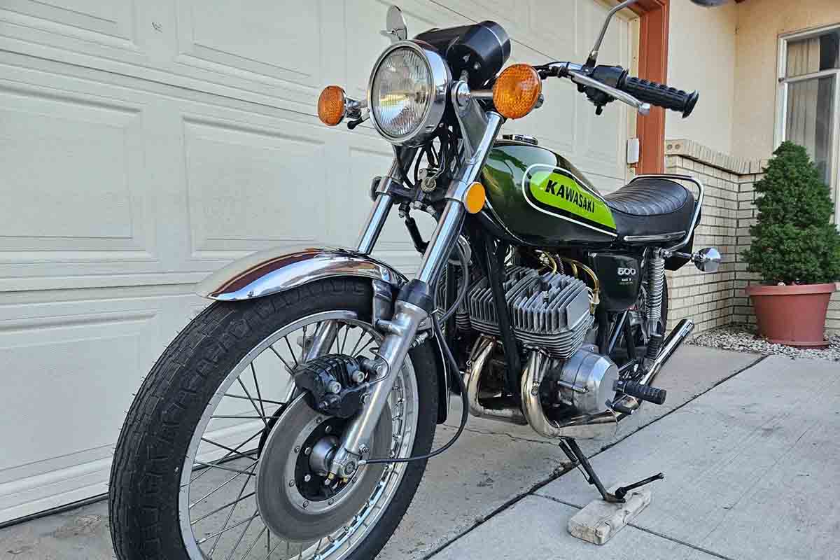 米国オークションに出品され落札された1974年式カワサキ「H1マッハIII」
