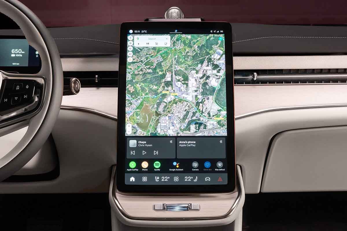日本上陸したボルボ新型「ES90」
