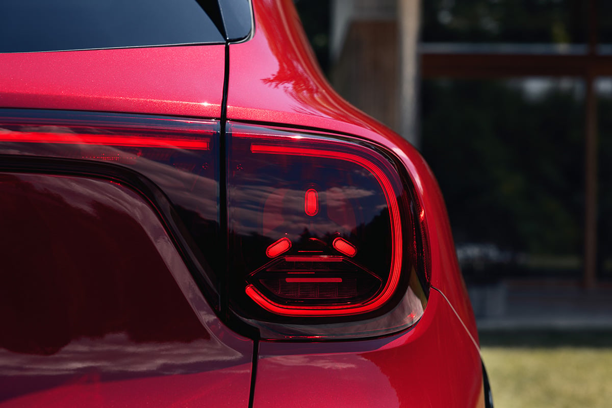 メルセデス・ベンツ新型「GLA」