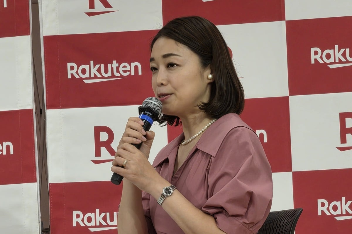 プチギフトmomo-fukuを運営する株式会社百福 専務の木澤典子氏。少人数で店舗運営を行う立場から、AIによる問い合わせ対応や商品登録業務の変化について語った