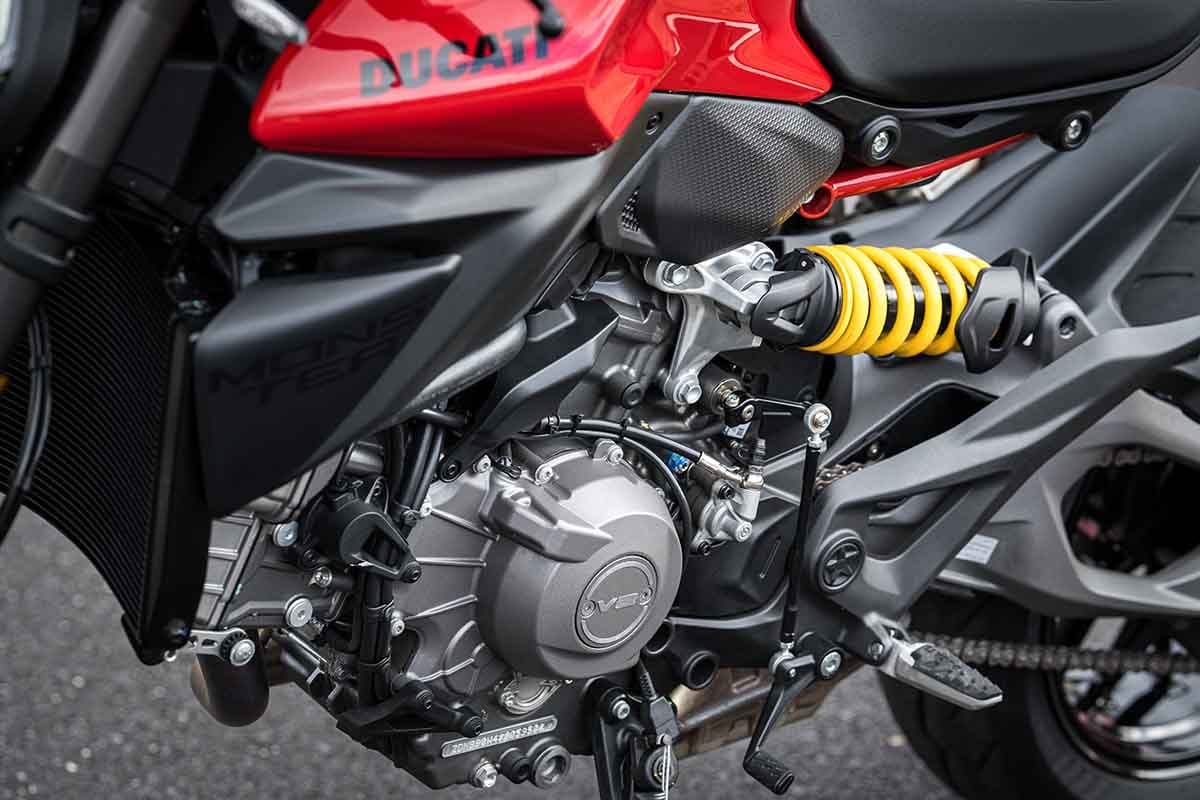 日本上陸したドゥカティ新型「モンスター」