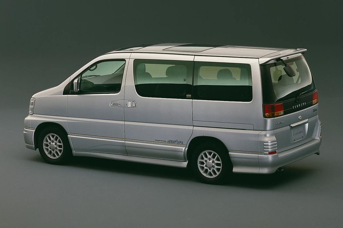 1997年に登場した日産初代「エルグランド」