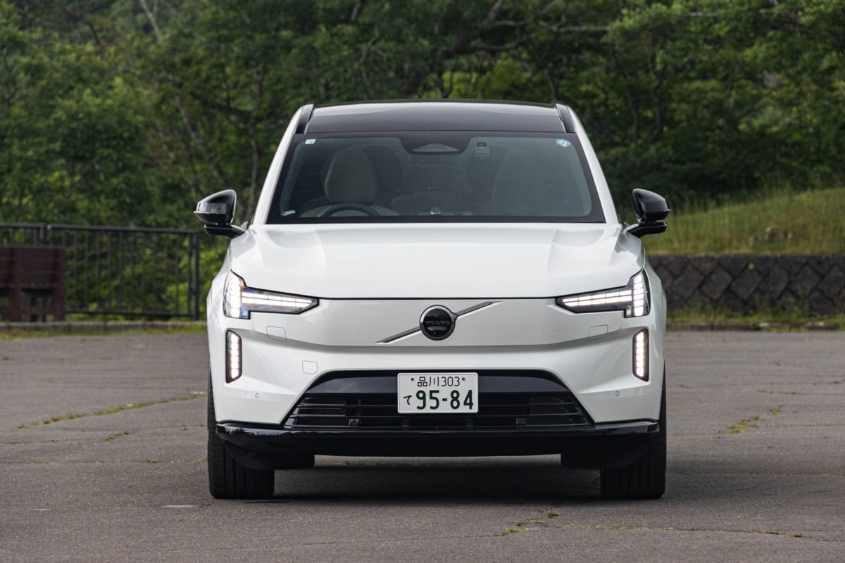ボルボ新型「EX90」