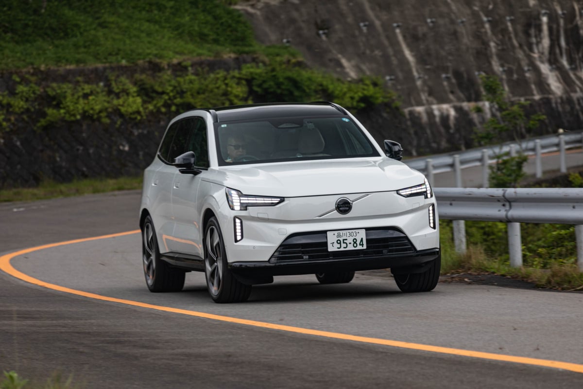 ボルボ新型「EX90」