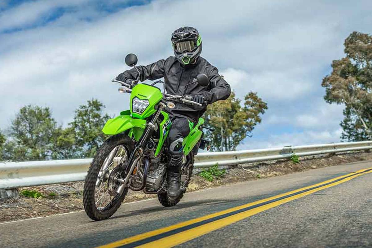 カワサキ「KLX230 S」
