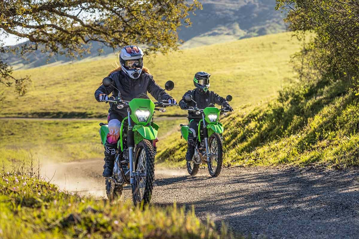 カワサキ「KLX230 S」
