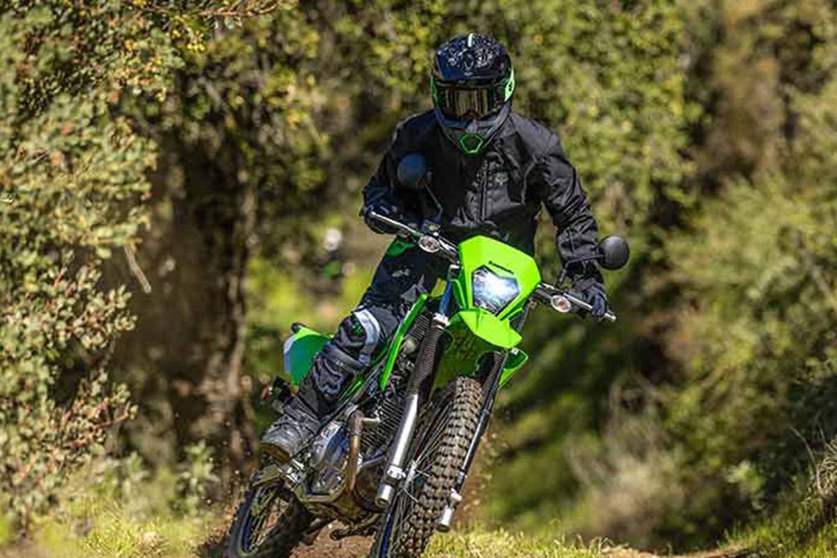 カワサキ「KLX230 S」