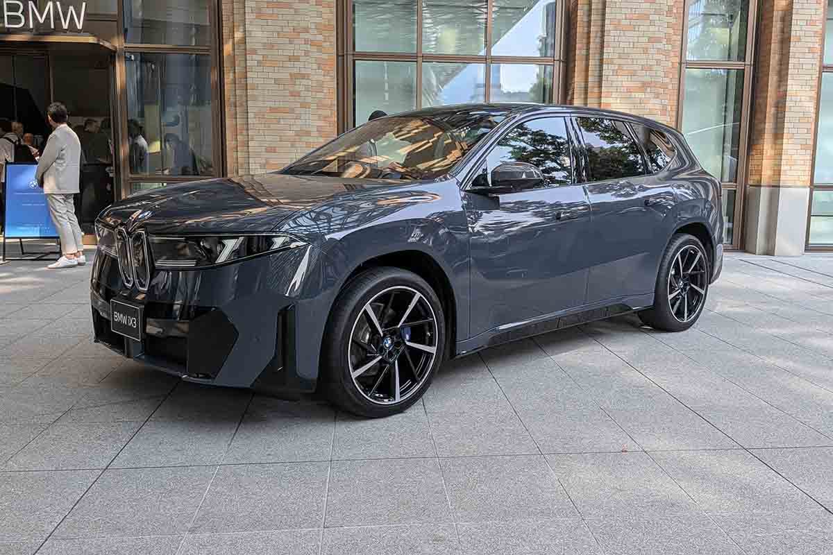 BMW新型「iX3」