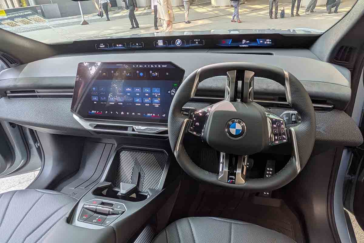 日本上陸したBMW新型「iX3」のインテリア