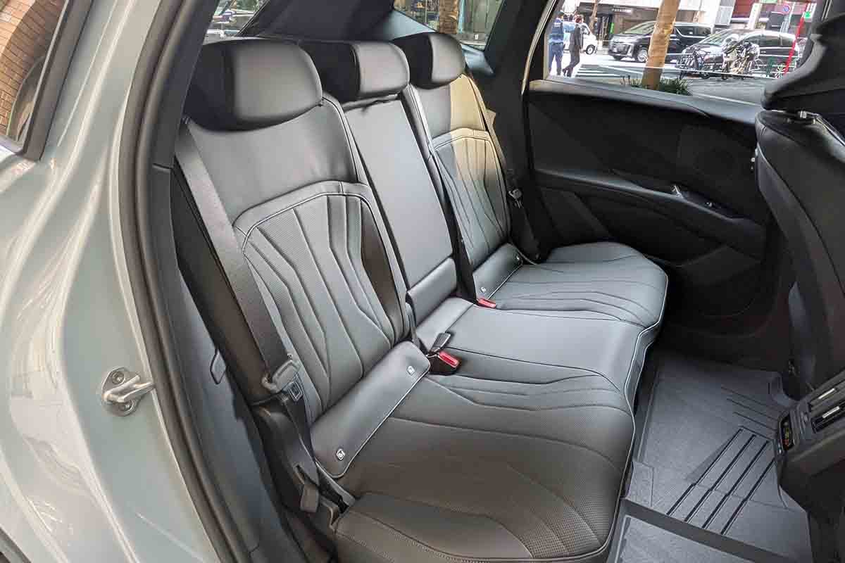 BMW新型「iX3」
