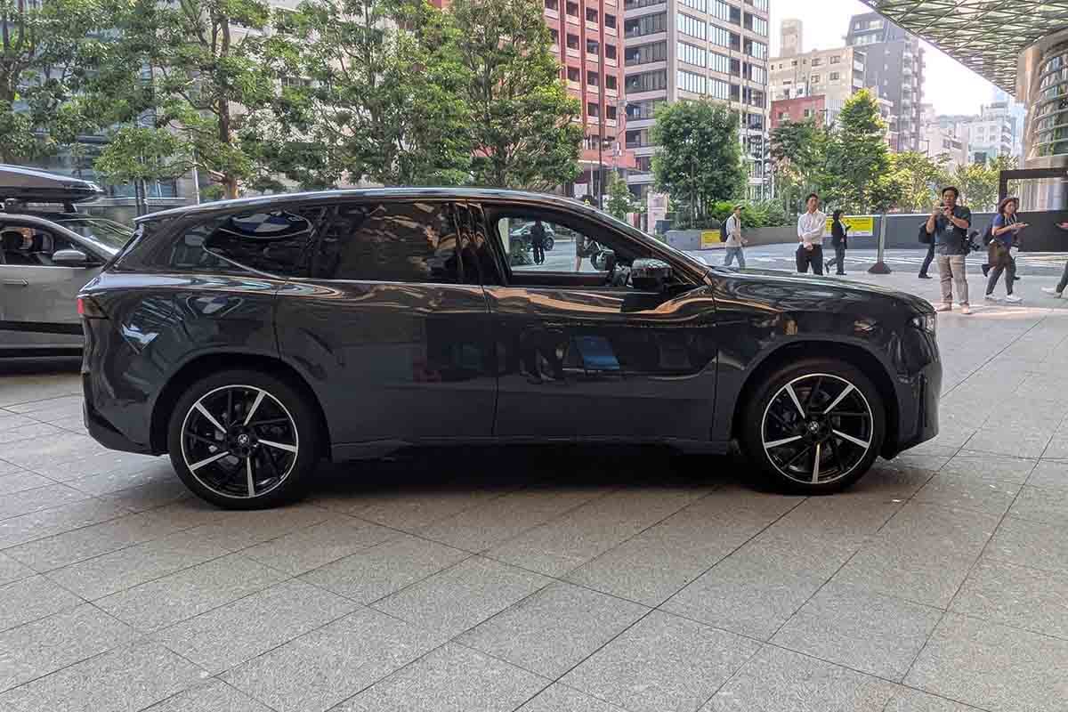BMW新型「iX3」