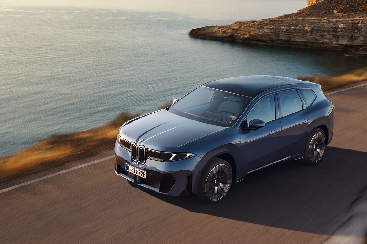 BMW新型「iX3」