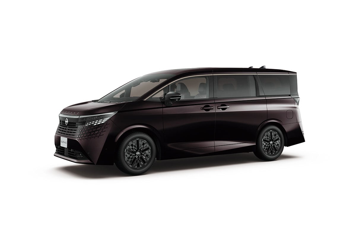 日産 新型「エルグランド」