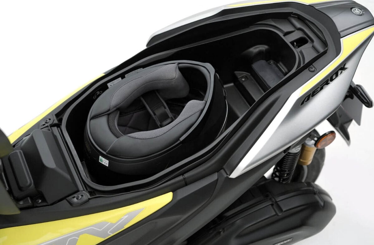 ヤマハ「AEROX ABS」
