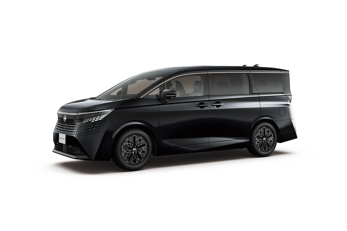 日産 新型「エルグランド」