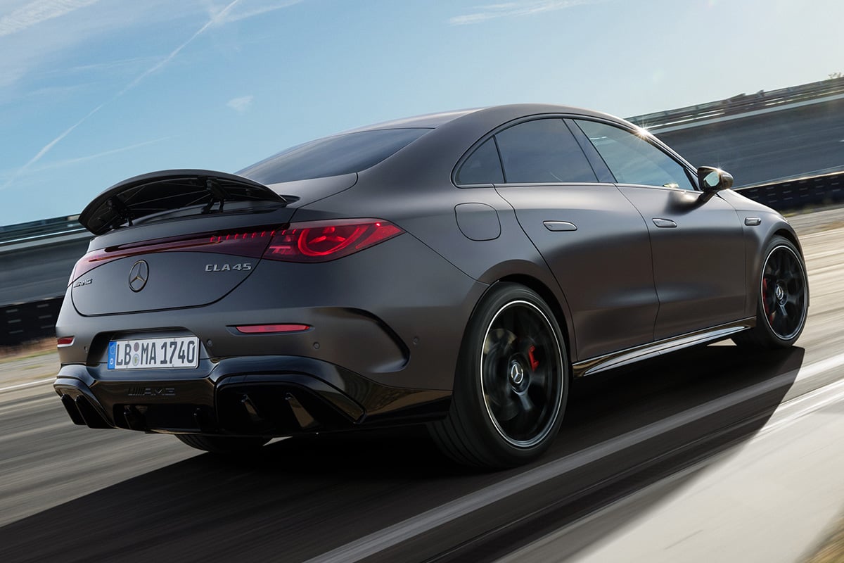 世界初公開されたメルセデスAMG「CLA 45 4MATIC+」