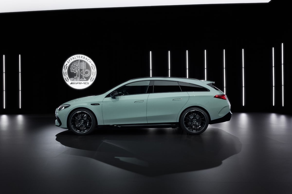 世界初公開されたメルセデスAMG「CLA 45 4MATIC+シューティングブレーク」