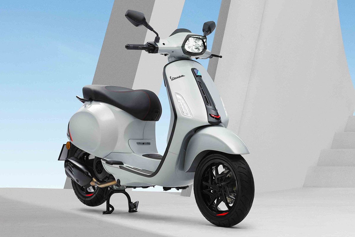 ベスパ「スプリントS 180」