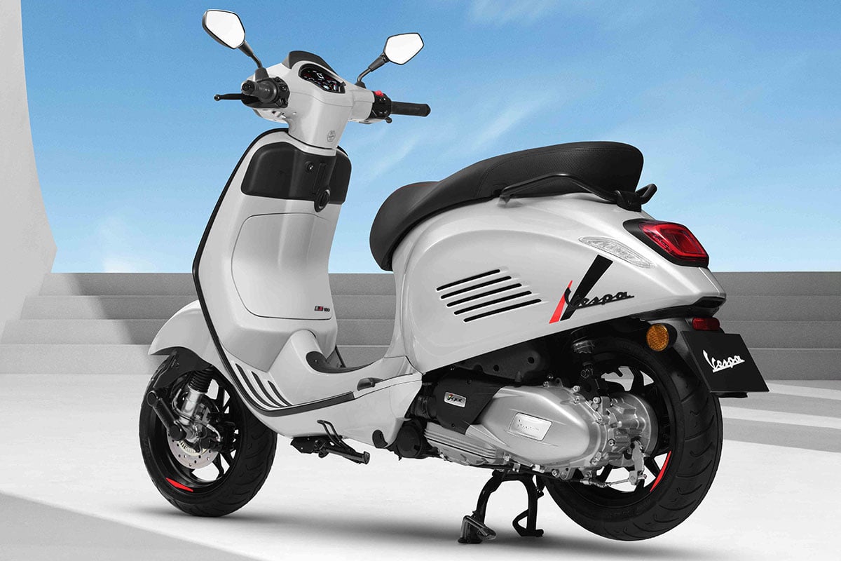 ベスパ「スプリントS 180」