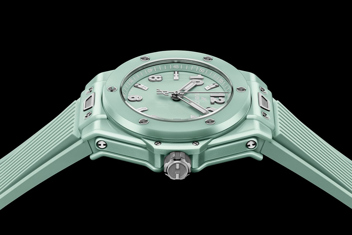 ウブロ　ビッグ・バン ミントグリーン セラミック 33mm」(品番：485.GS.5271.RX、200万2000円 消費税込）