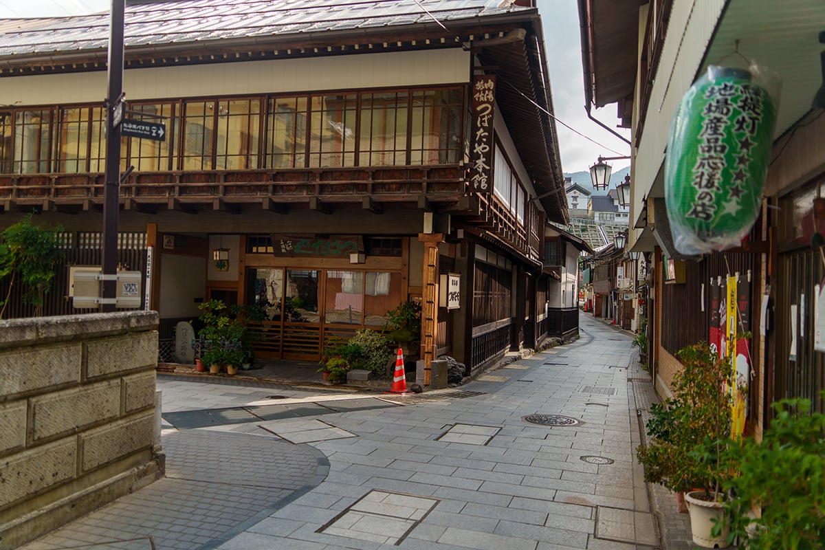 長野県「渋温泉」