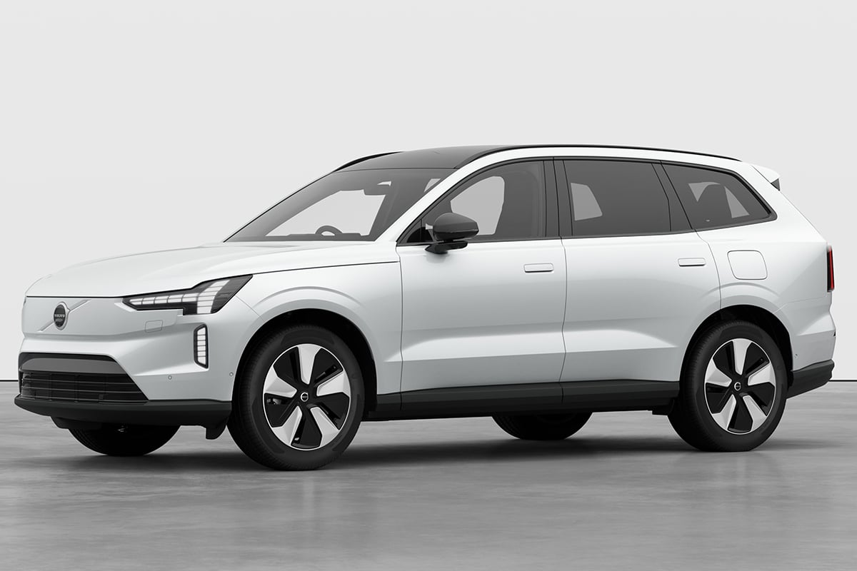 ボルボ新型「EX90」