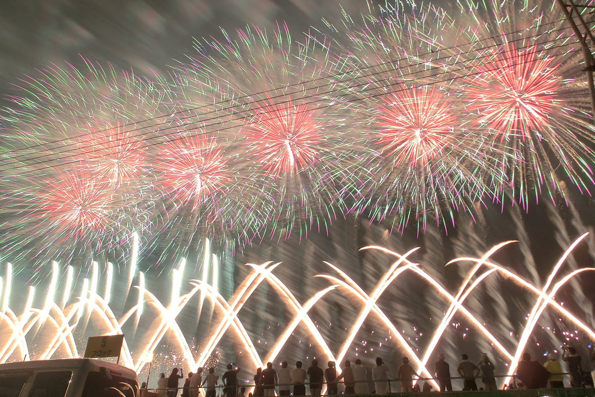 秋田県「全国花火競技大会 大曲の花火」