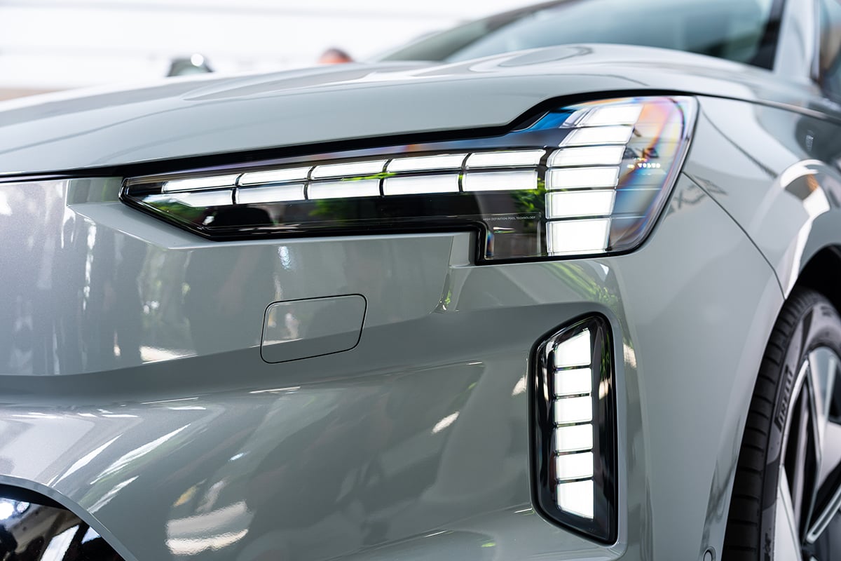 ボルボ新型「EX90」